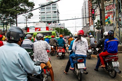 Prévention pour le port du casque au Viêtnam